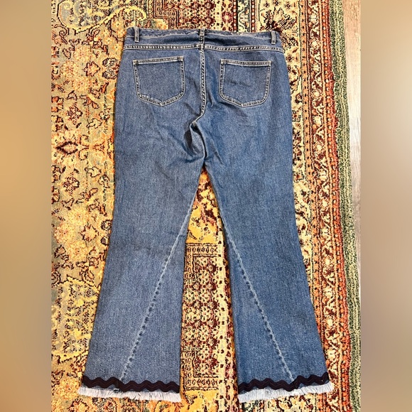 See By Chloe Flared Boho Jeans - Picture 3 of 16